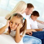 Důvěřující rodičovství II.: Proč ubývá důvěřujícího rodičovství a dětské svobody?