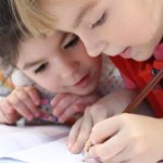 S klesající svobodou dětí klesá i jejich kreativita
